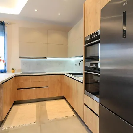 Mit Privatpool Fuer 8 Personen Ca 170 Qm In Pula, Istrien Istrische Riviera Holiday home